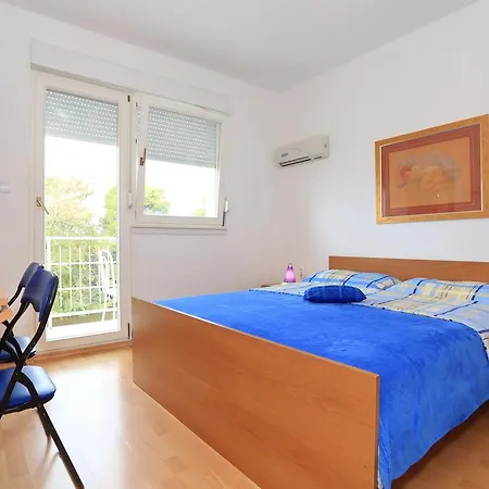 House Danica & Apartment *