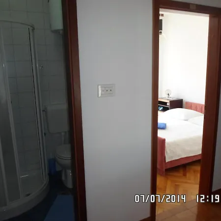 House Danica & Appartement