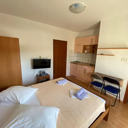 Appartement House Danica & Sukošan