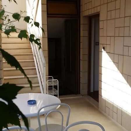 Appartement House Danica & *