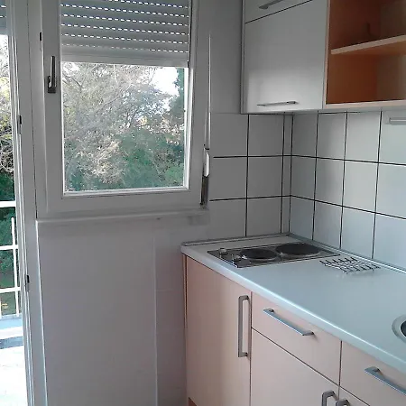Appartement House Danica & *